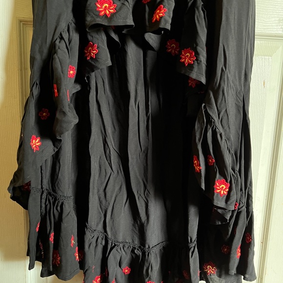 J for justify black with red embroidered roses hi low dress - Picture 2 of 8